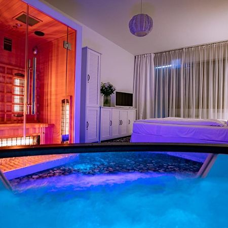 Apartament Rodzinny Beach Sauna&Jacuzzi Arka Medical Spa Колобжег Экстерьер фото