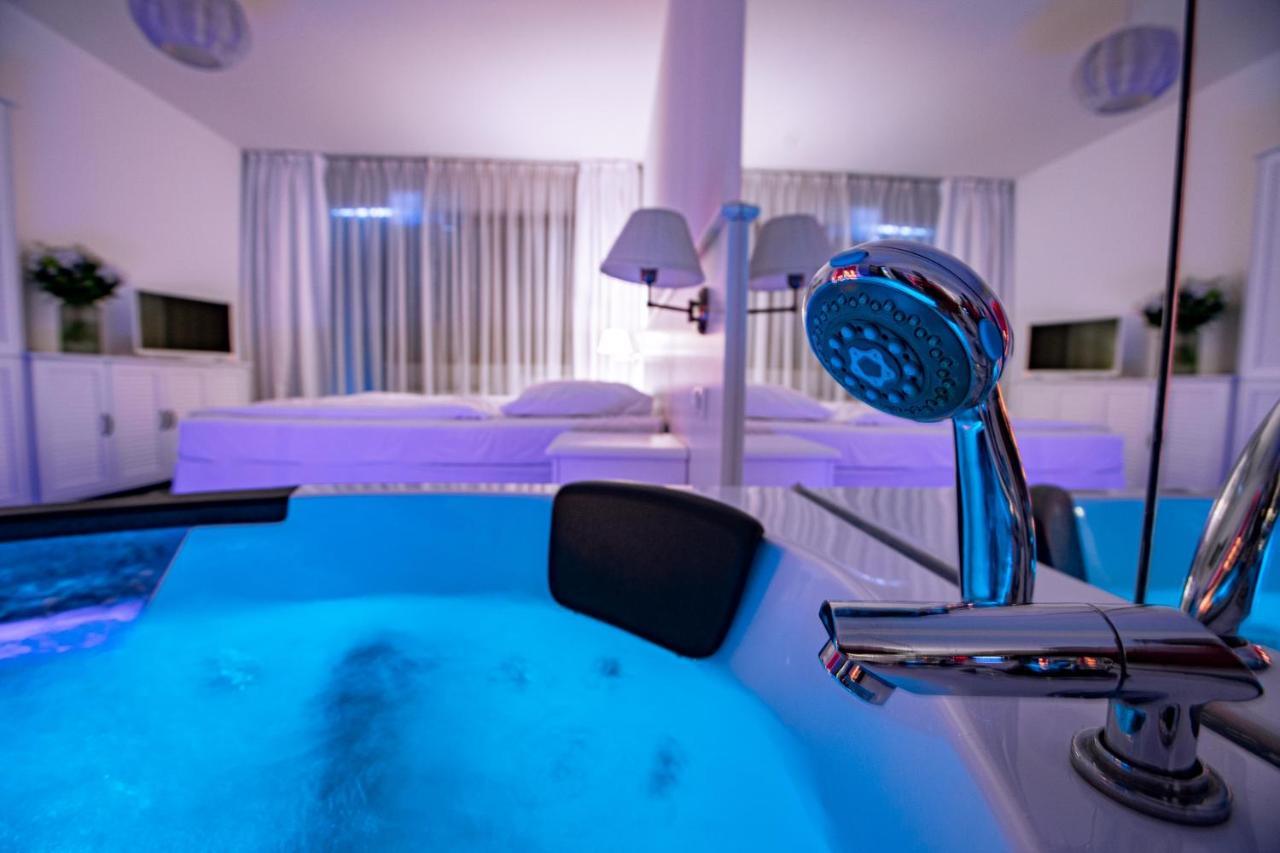 Apartament Rodzinny Beach Sauna&Jacuzzi Arka Medical Spa Колобжег Экстерьер фото